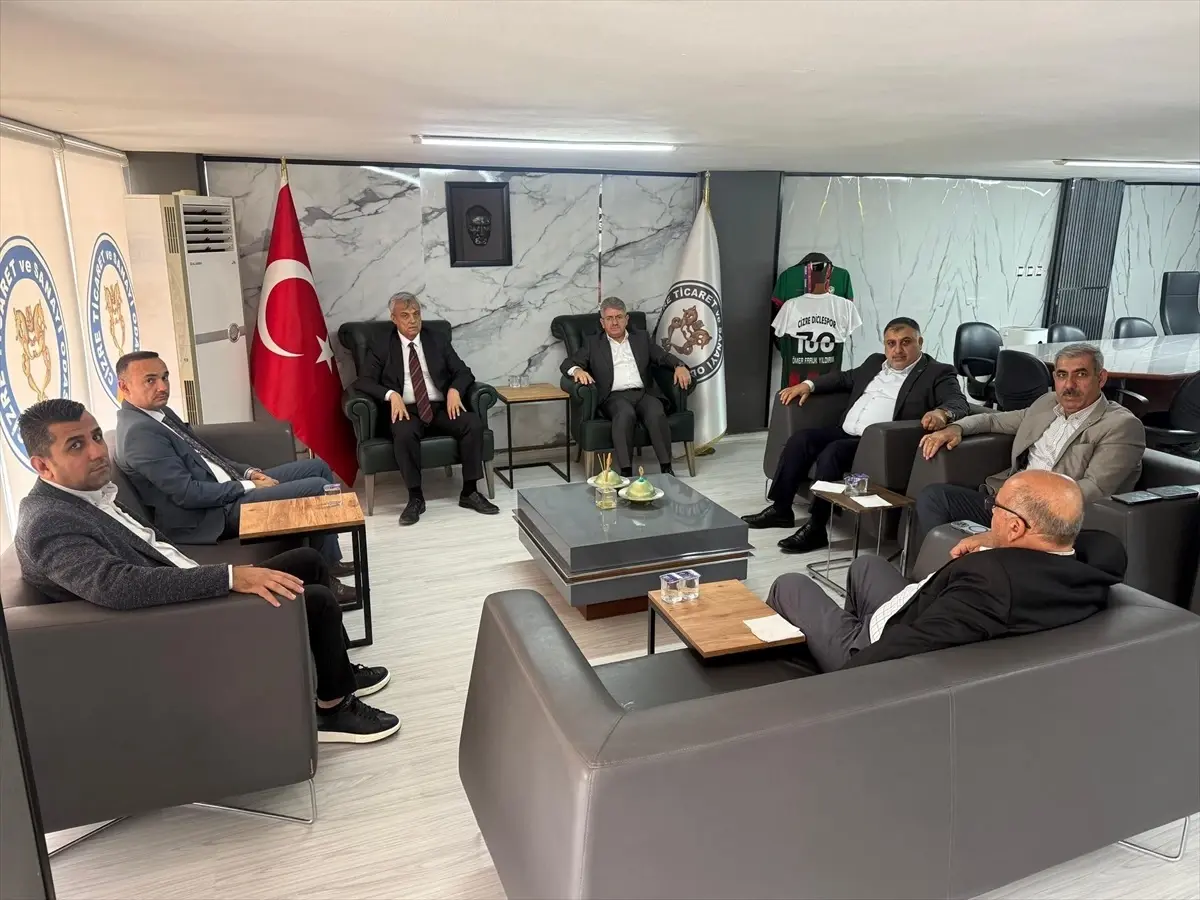 ipekyolu gumruk muduru cizre tsoyu ziyaret etti 3XVcLsaJ.jpg