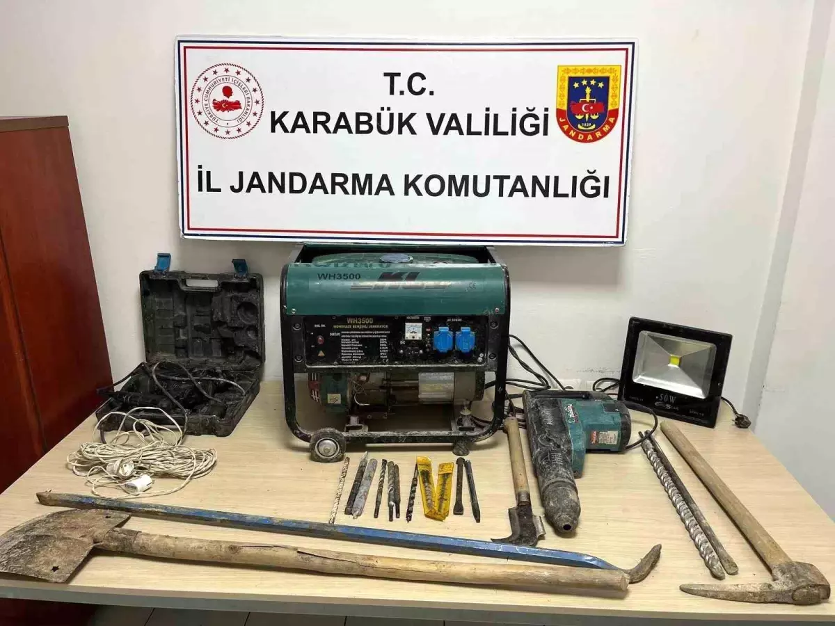 karabukte kacak kazi yapan 4 kisi sucustu yakalandi 2mlMwEOk.jpg