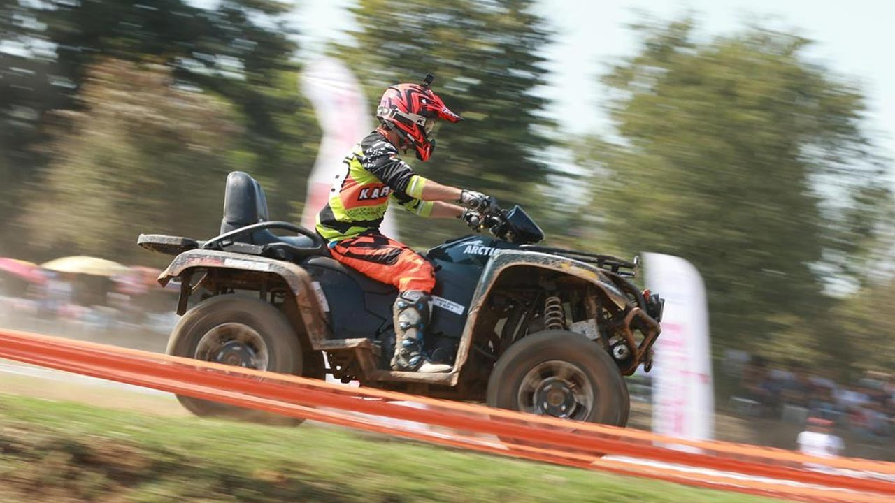 egm duyurdu artik atvlerde kask ve gozluk takmak zorunlu oldu UWldpXJ5.jpg