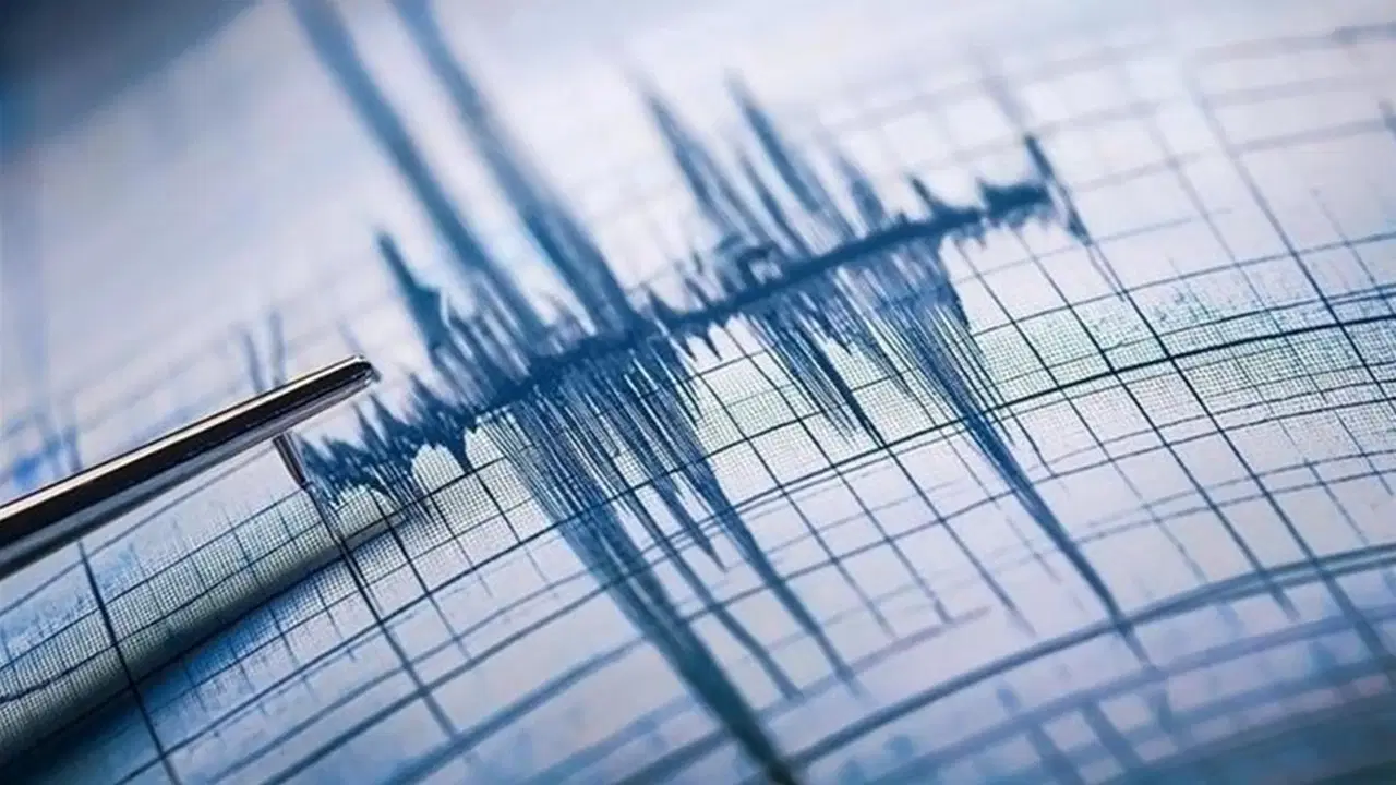 son dakika deprem bati trakyada deprem edirnede de hissedildi R4sFJf7H.jpg