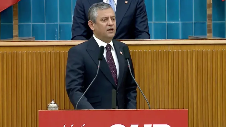 son-dakika-ozgur-ozelden-secim-isareti-4-mayista-81-ilde-973-ilcede-ksibCTmF-1