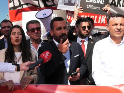 CHP İstanbul Gençlik Kolları 19 Mayıs’ı Coşkuyla Kutladı: “Sorumluluğumuzun Bilincindeyiz”