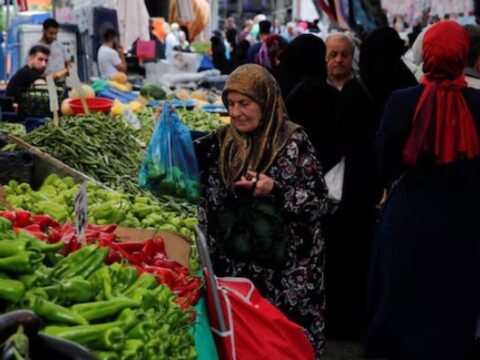 Türk-İş: Eylül Ayında Açlık Sınırı 19.830 Liraya Ulaştı