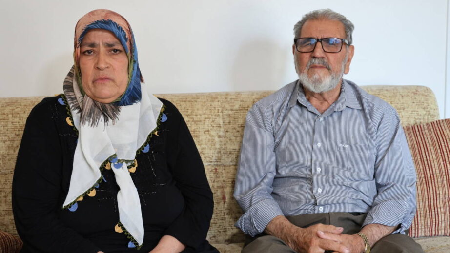 Yaşlı Çiftin Biriktirdiği Altınlar Dolandırıcılara Kaptırıldı